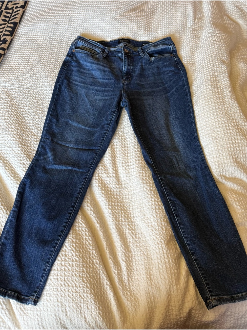 Judy Blue Straight Leg Dark Blue Jeans